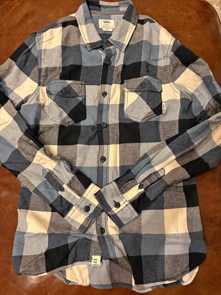 Vans men’s plaid shirt size S