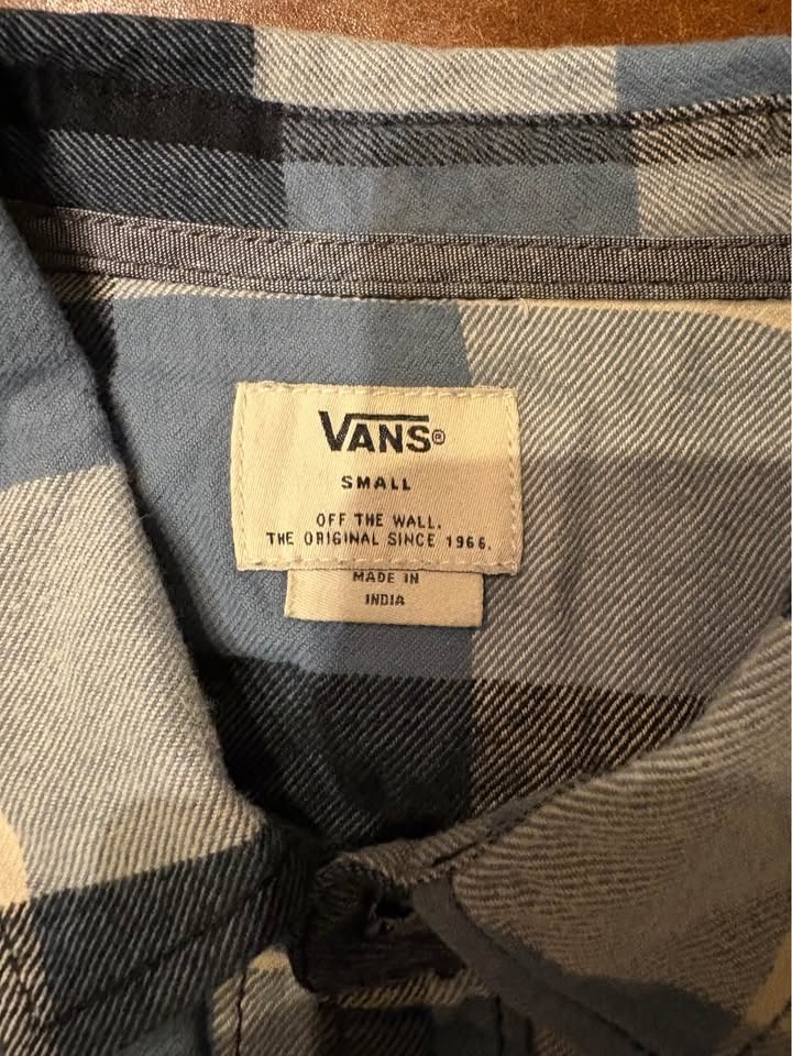 Vans men’s plaid shirt size S - photo 2