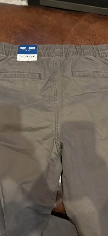 Old Navy joggers Size small. BNWT - photo 4