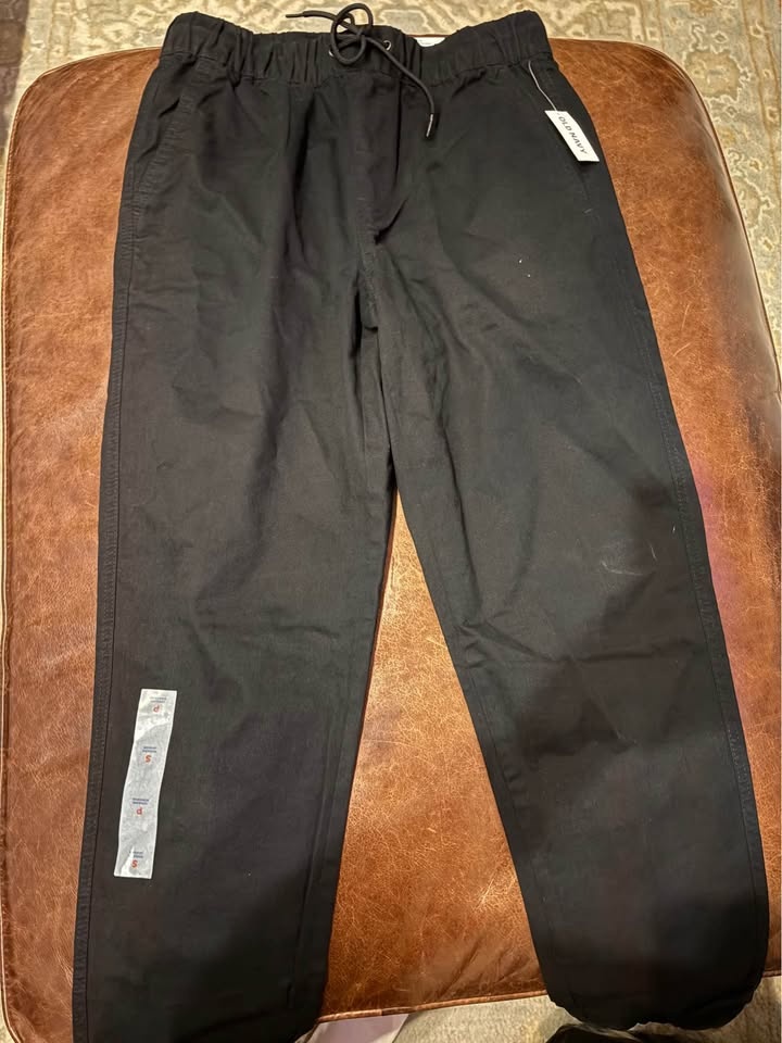 Old Navy joggers Size small. BNWT - photo 5