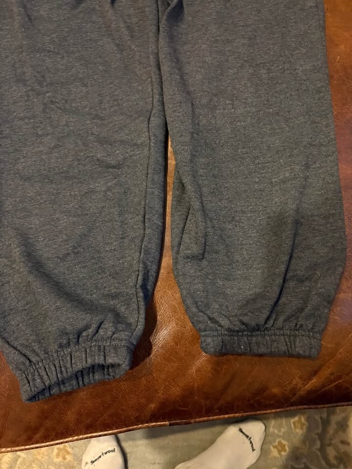 Men’s grey sweat pants. Size S. BNWT - photo 2