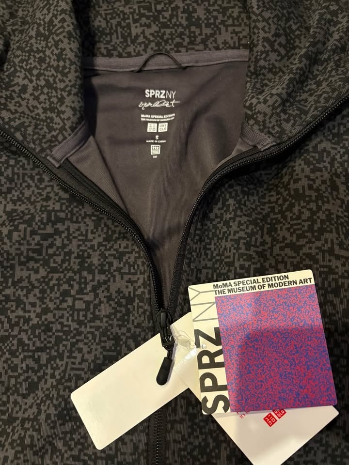 Uniqlo men’s size S full zip hoody BNWT - photo 3