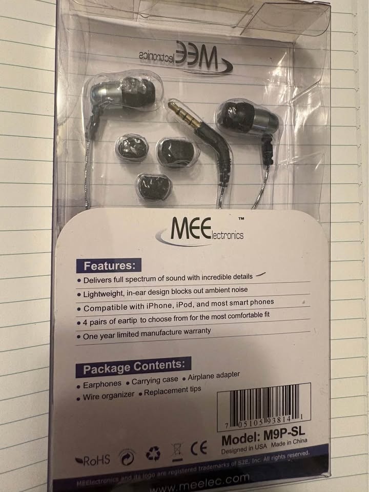 Earphones BNIB - photo 2