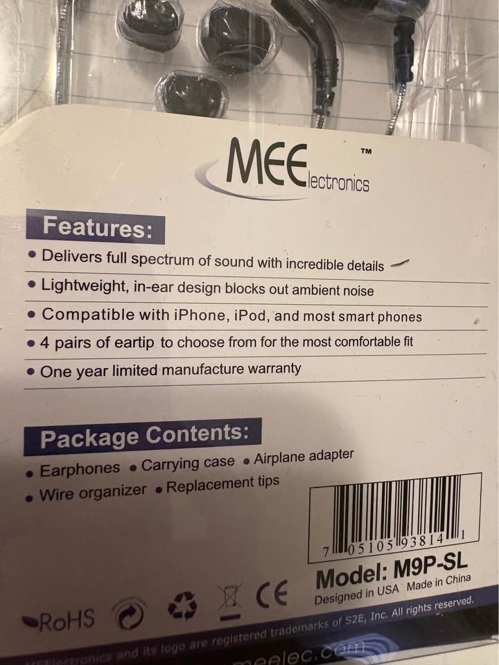 Earphones BNIB - photo 3