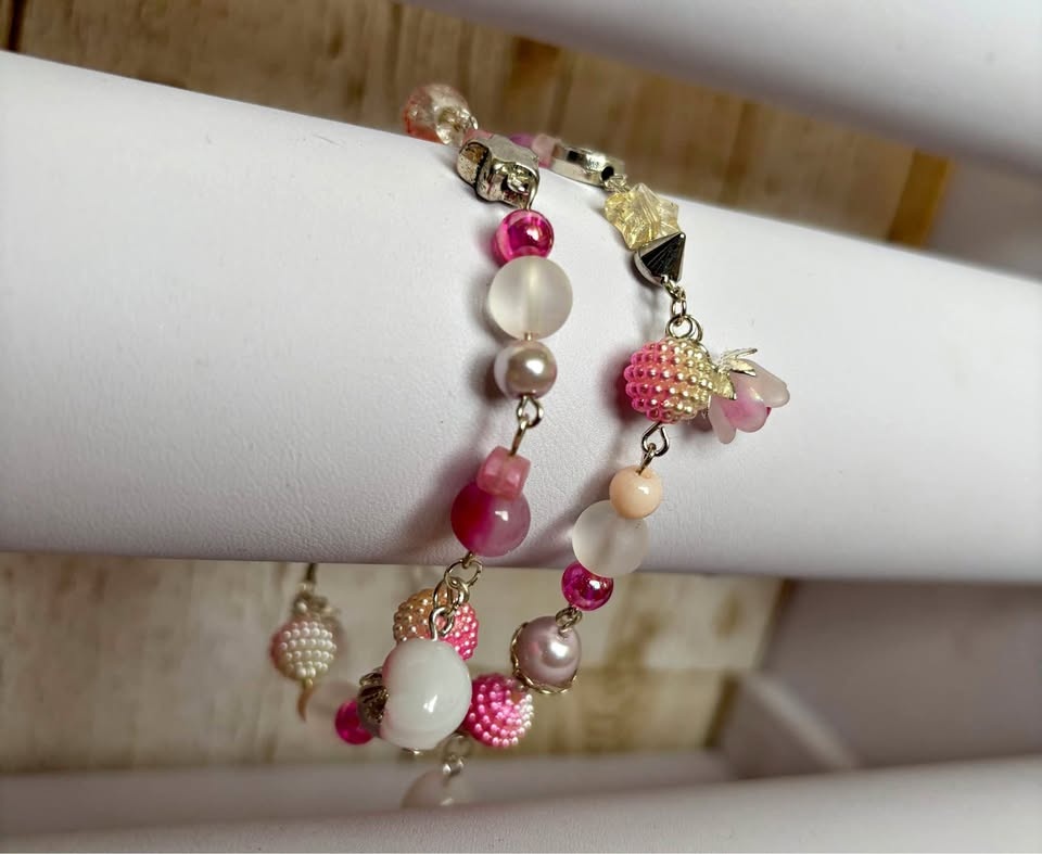 Handmade Keychains & Bracelets — Crafted by a 13-Year-Old Artist