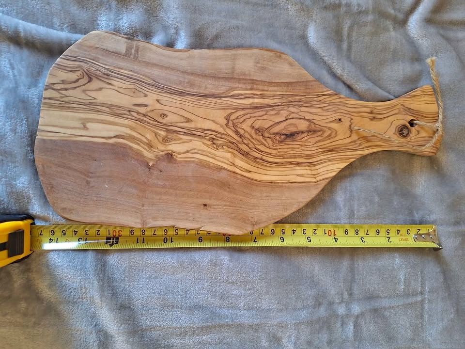 Olive wood board