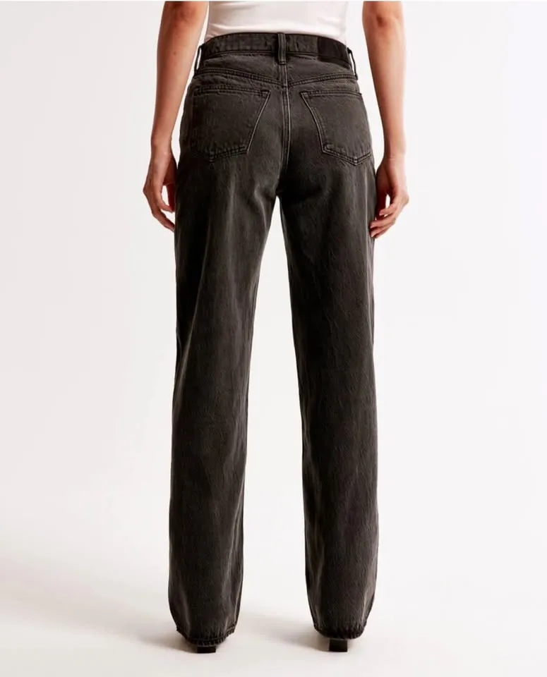 Abercrombie & Fitch High Rise Loose Jeans 28 Long image indicator(4)