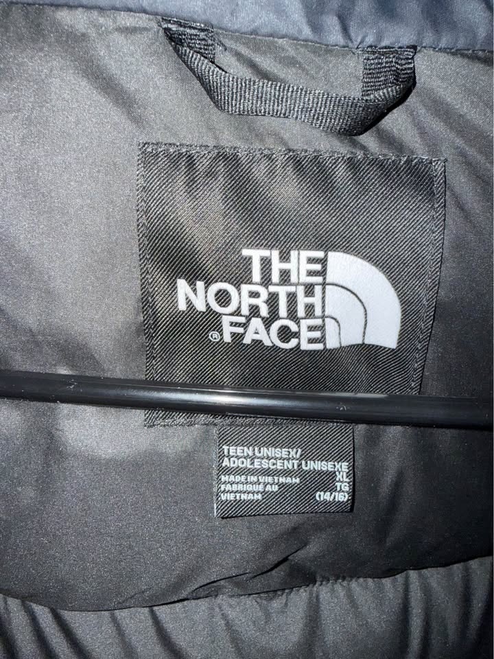 North face puffer jacket - photo 2