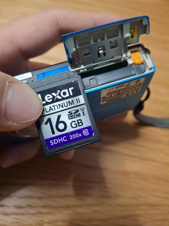 Nikon Coolpix S3000 Digital Camera - photo 5