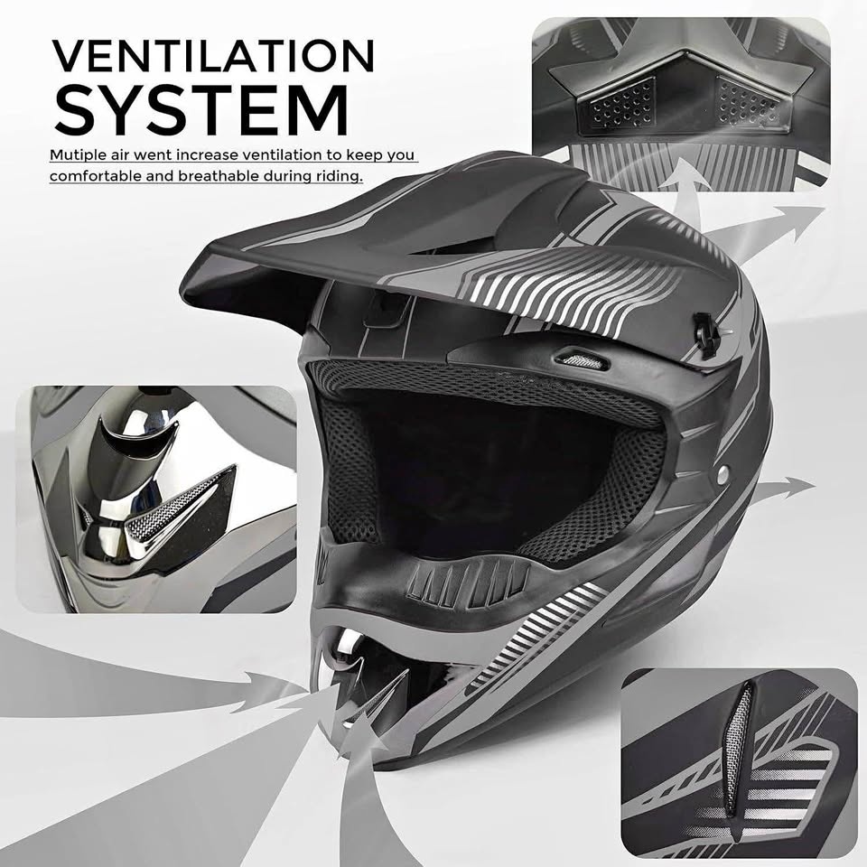 New ATV/Dirt Bike Helmet - Size Small