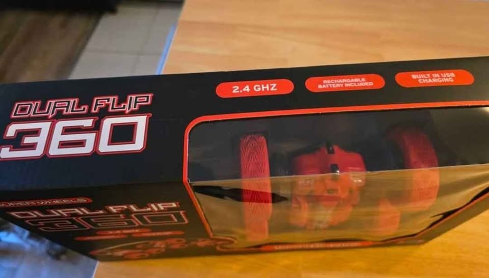 REMOTE CONTROL CARS 3 of them Brand new in box - photo 2