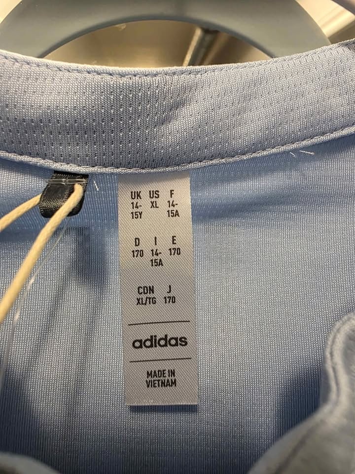 Adidas Light zip up jacket (girls 14-16) - photo 3
