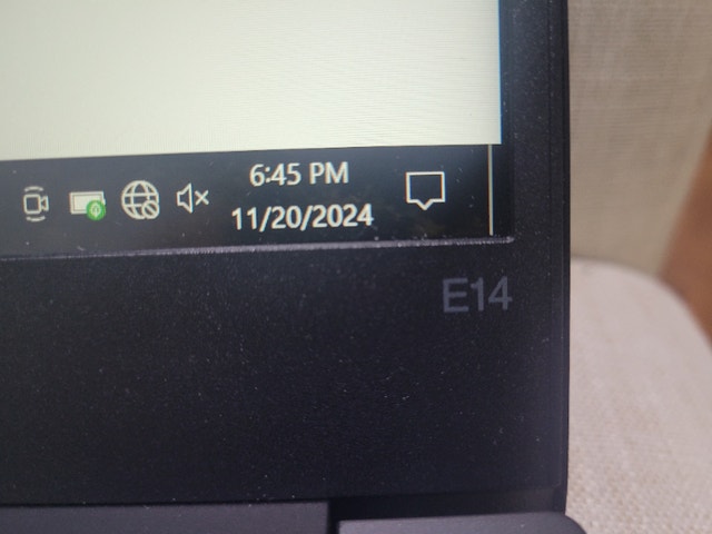 Laptop Lenovo E14 - 10th Generation - photo 4