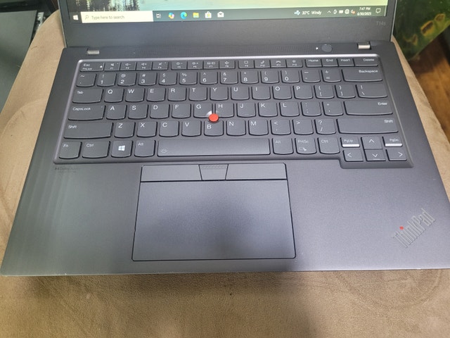 Lenovo ThinkPad T14s – 11th Gen - photo 4