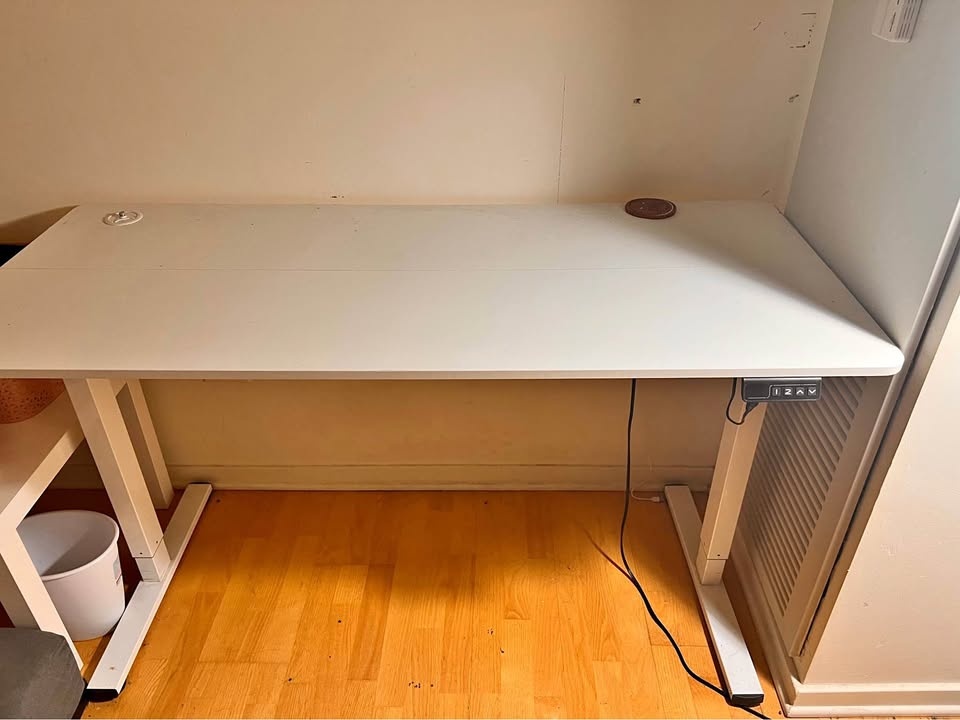 55 inch height adjustable study table