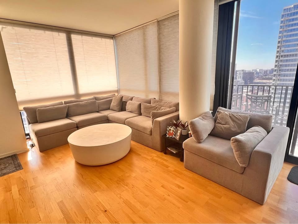 Ashley 6 piece sectional
