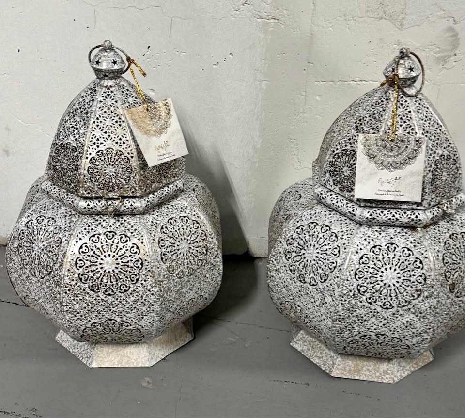 Brand new 18” White lanterns