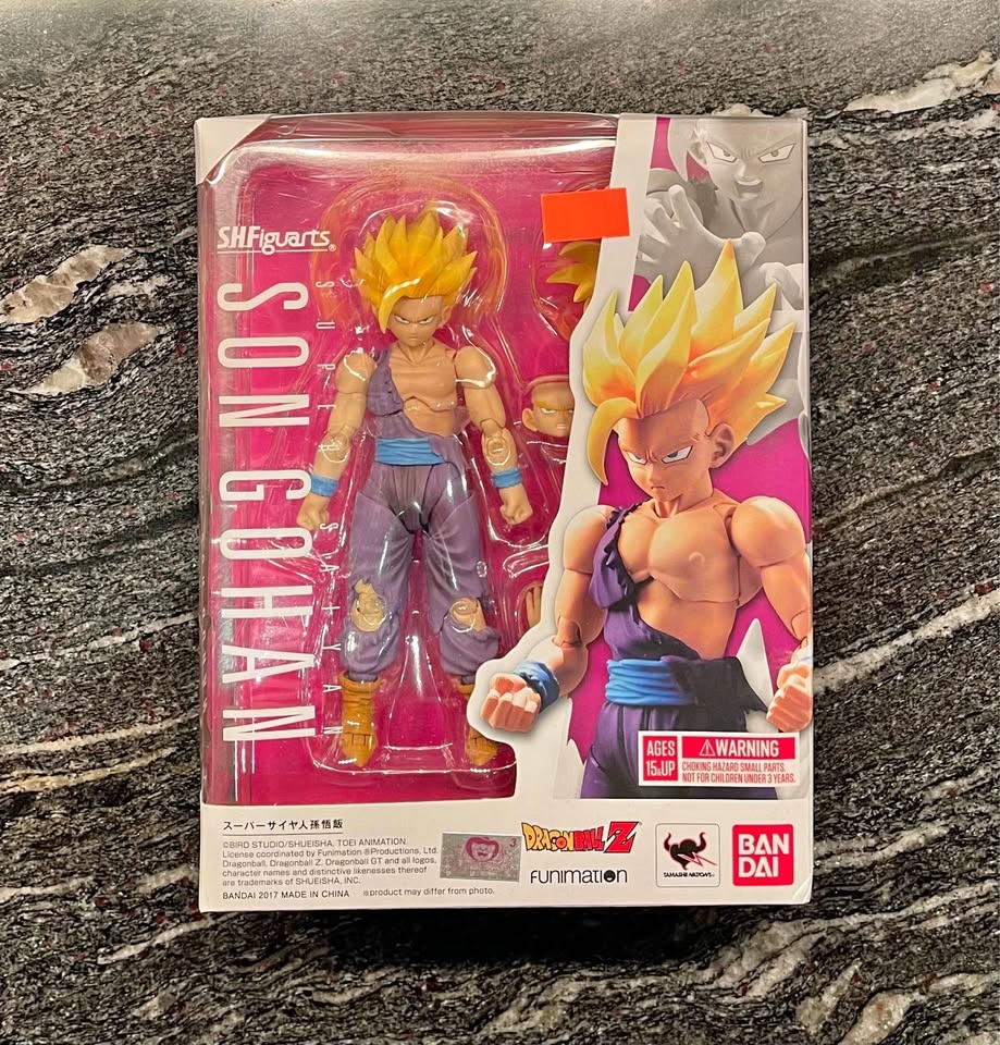Bandai S.H. Figuarts Son Gohan Super Saiyan Action Figures