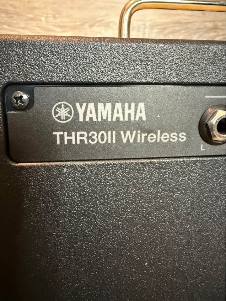 Yamaha THR30ii Amp - wireless and Bluetooth ready - photo 3