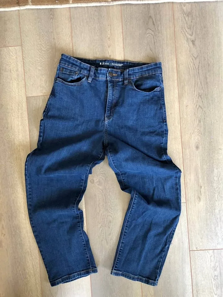 Baggy RJeans thumbnail