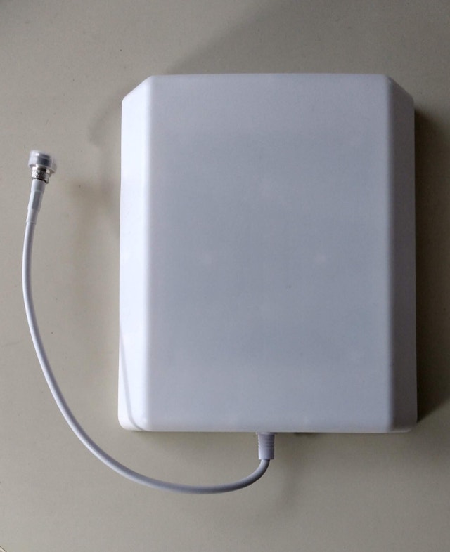 Cellular Signal Panel Antenna