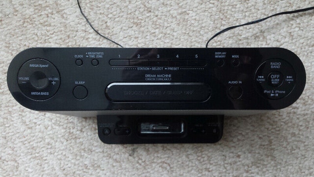 Sony ICF-CS10iP radio, dual alarm clock, iPod dock - photo 2