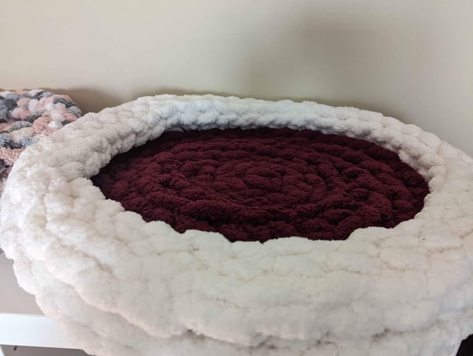 Cozi Handmade Pet Beds - photo 4