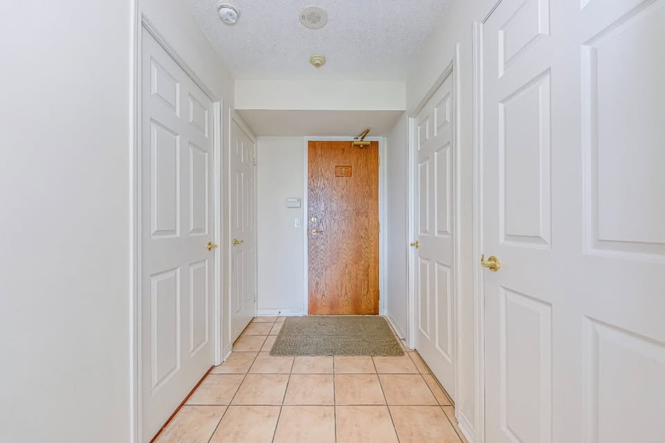 2 Beds 2 Baths Apartment - photo 5