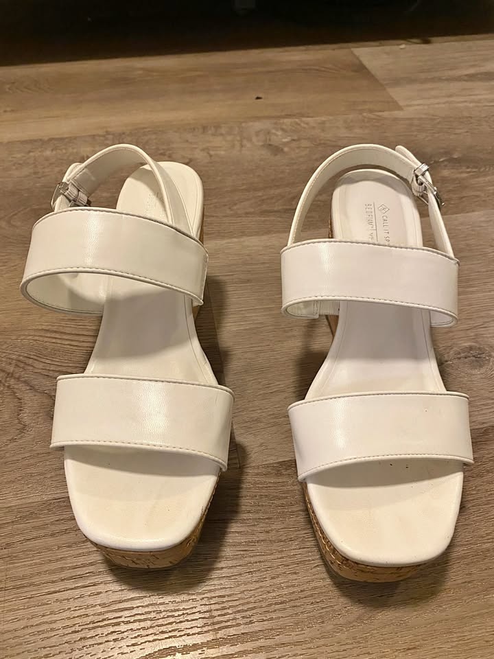 🌿 Call It Spring White Wedge Sandals – Size 9 (EUR 40) – Vegan