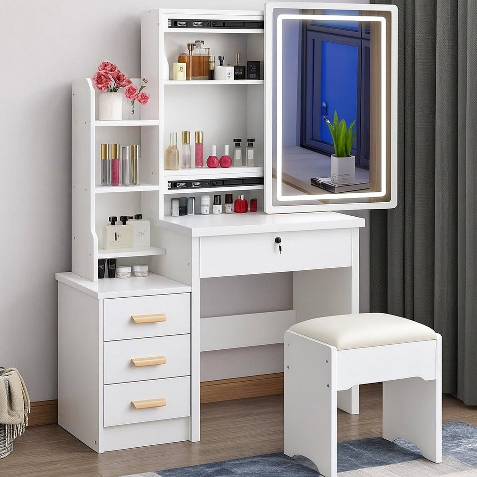 🌟✨ LED Light Vanity Table + Stool – Brand New in Box! 🌟
