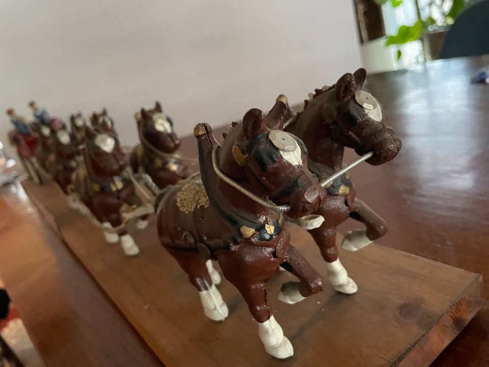 Vintage Budweiser Clydesdale Horse & Wagon - photo 3
