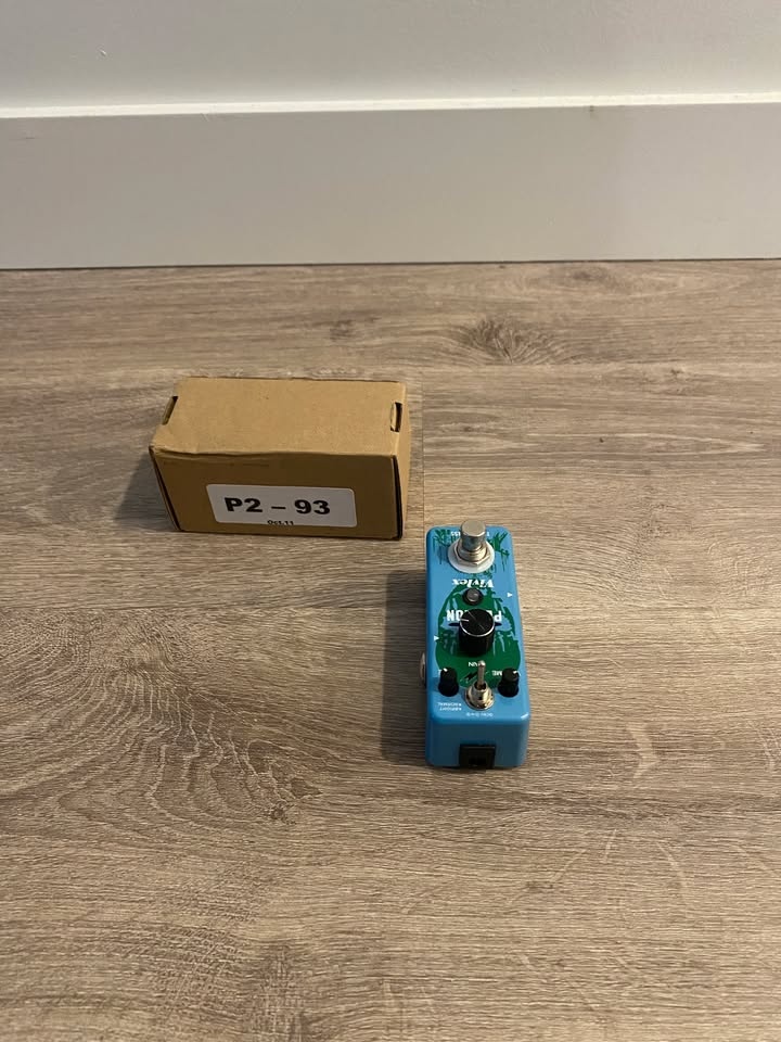 Vivlex-324 Plexion Mini Guitar Pedal (Open Box) - photo 2