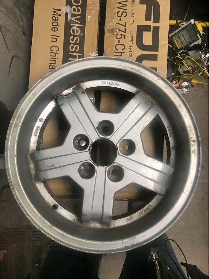 Volvo Aluminium Rim