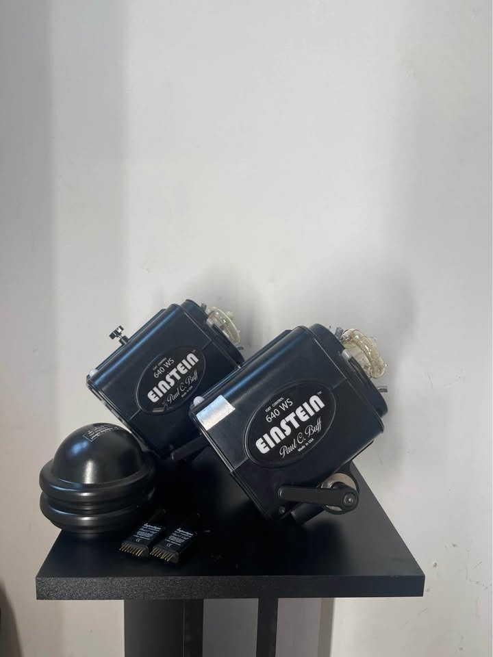 Paul C Buff - Einstein E640 Flash Unit - photo 2