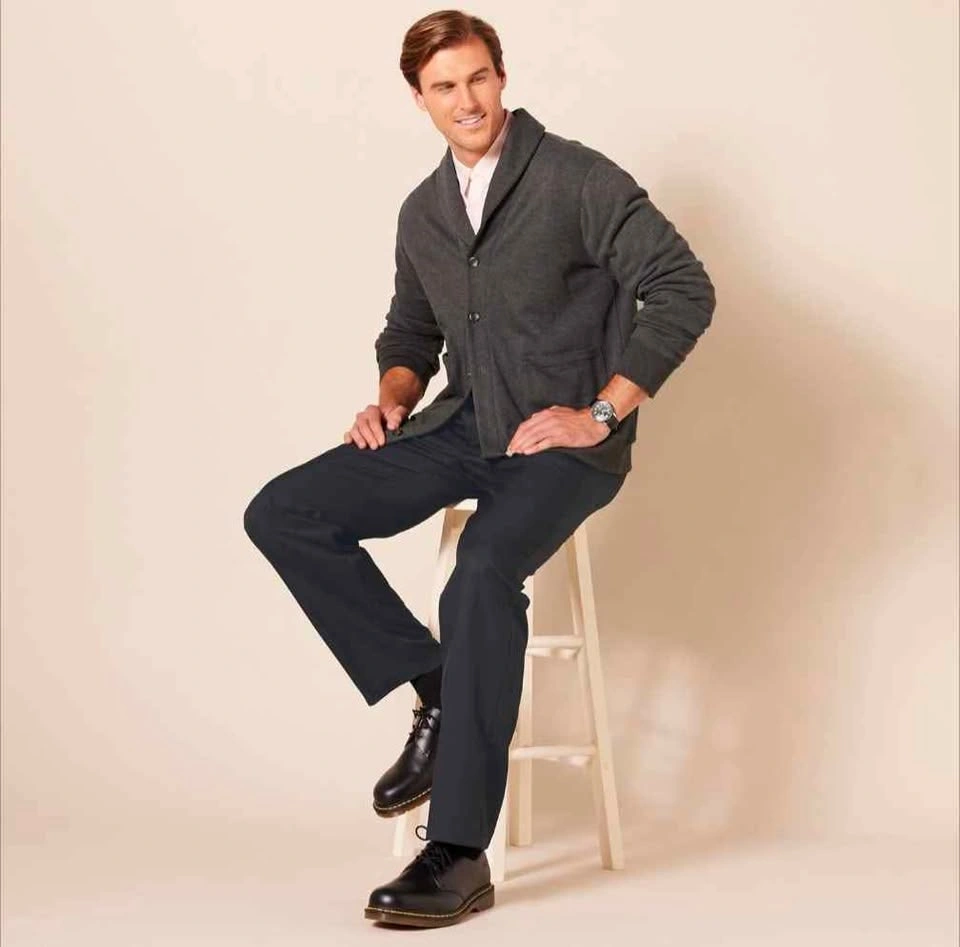 Brand new amazon essential pants - 32W*30L - photo 4