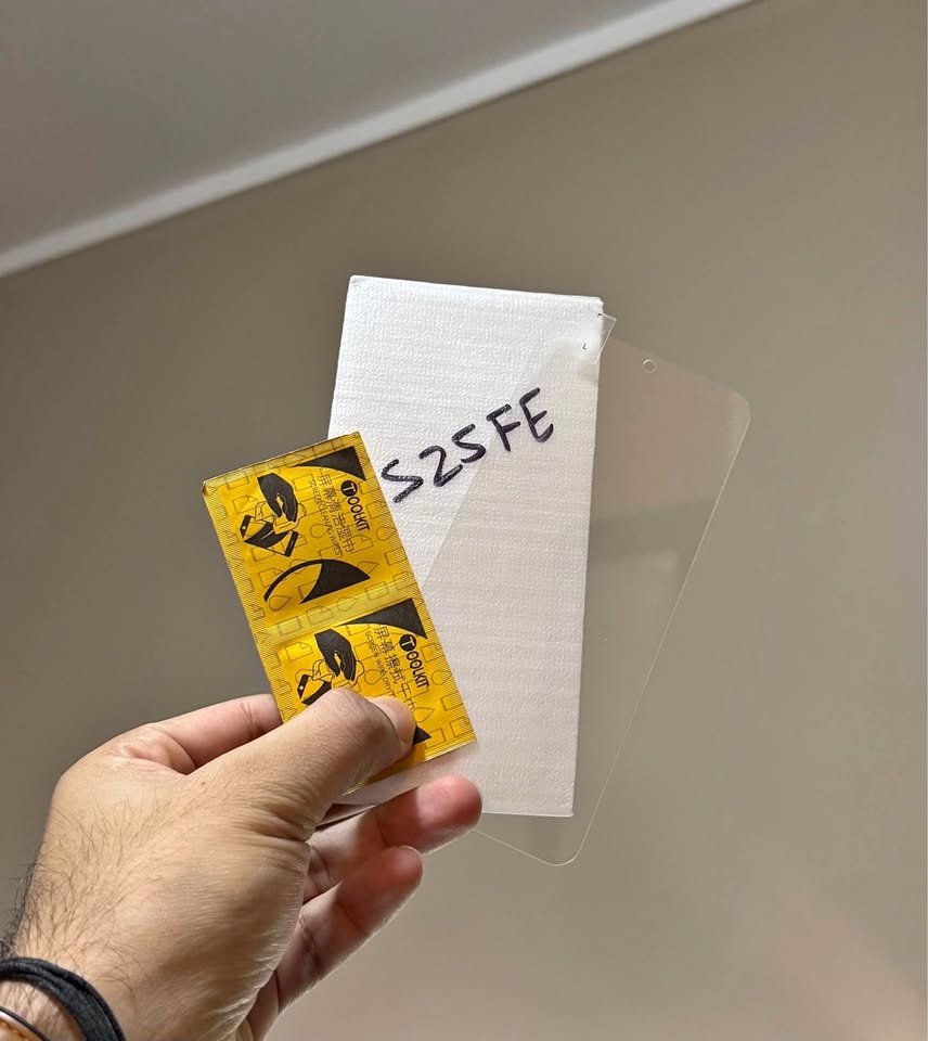 S25FE Samsung Tempered glass screen protector/guard *NEW*