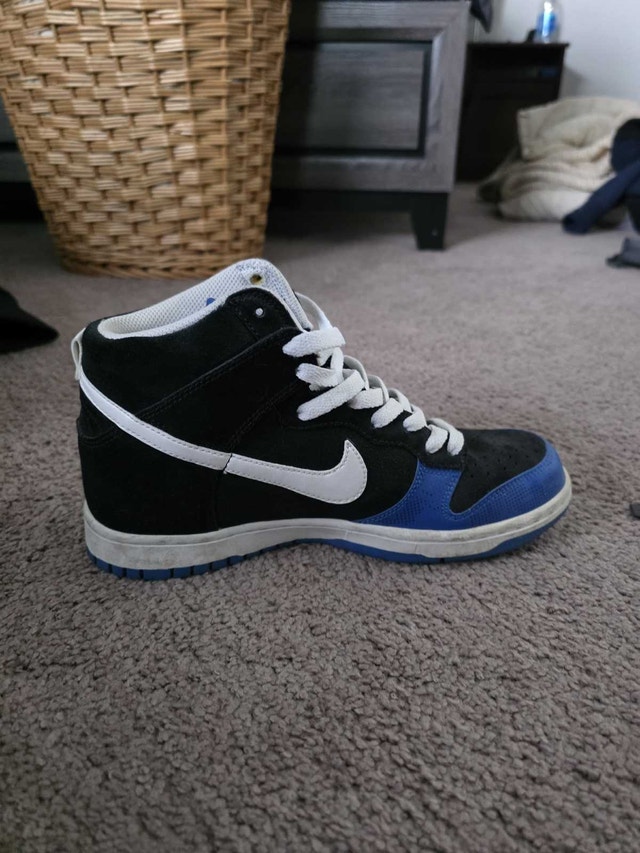 Nike hightops shoes - photo 2