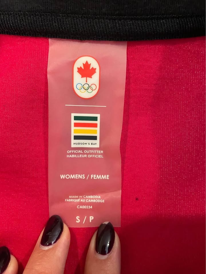 HBC’s Olympic Games Zip-up Sweater NEW WITH TAGS - photo 3