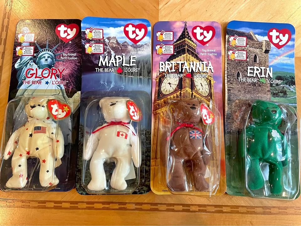 1999 McDonald's Beanie Babies Flag Bear Collector's Set