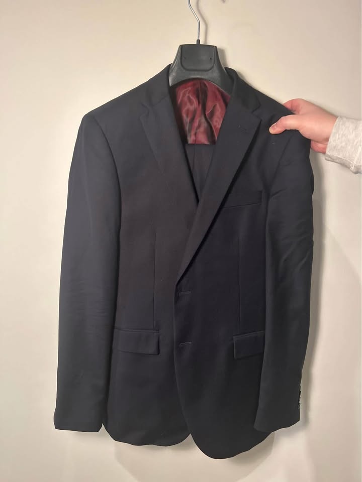 Dark Blue Kenneth Cole Suit - photo 2