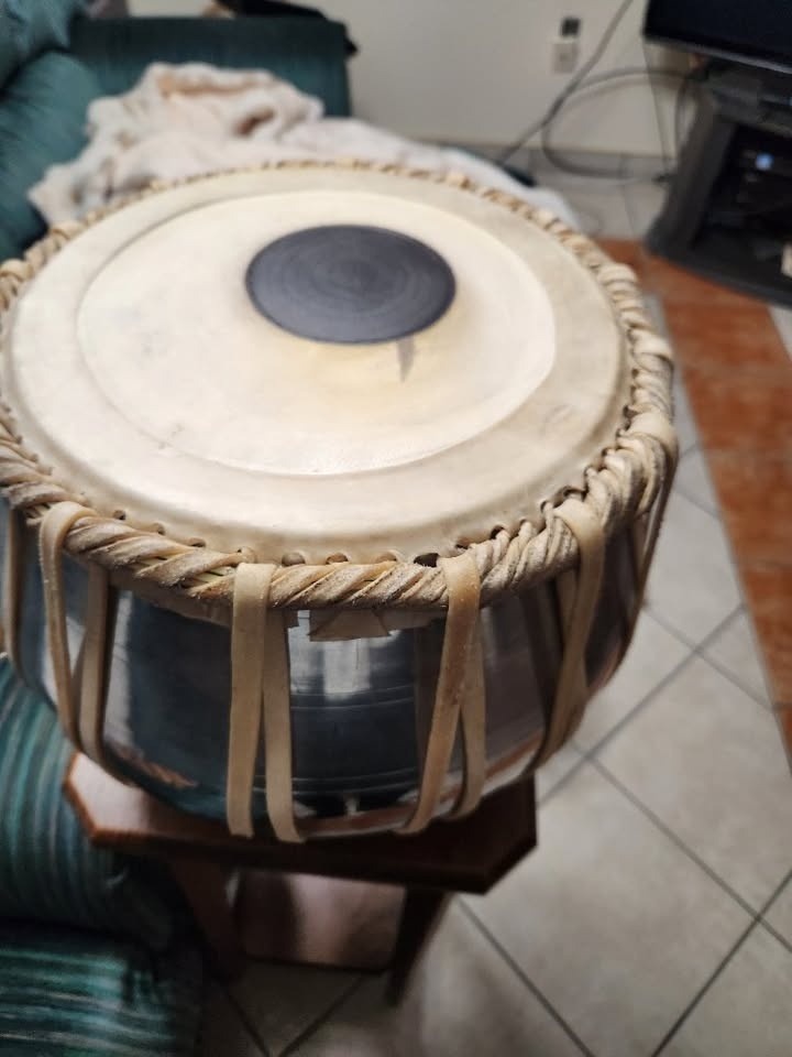 Tabla Set - 6 inch dayan and 3.270 kg bayan - photo 3