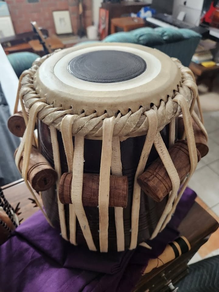 Tabla Set - 6 inch dayan and 3.270 kg bayan - photo 4