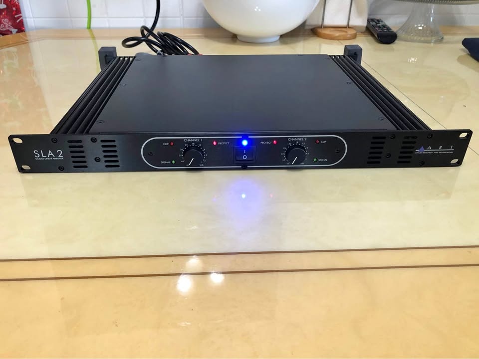 ART SLA 2 Amplifier