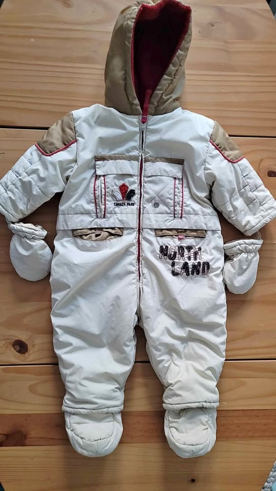 9 months baby snow suit