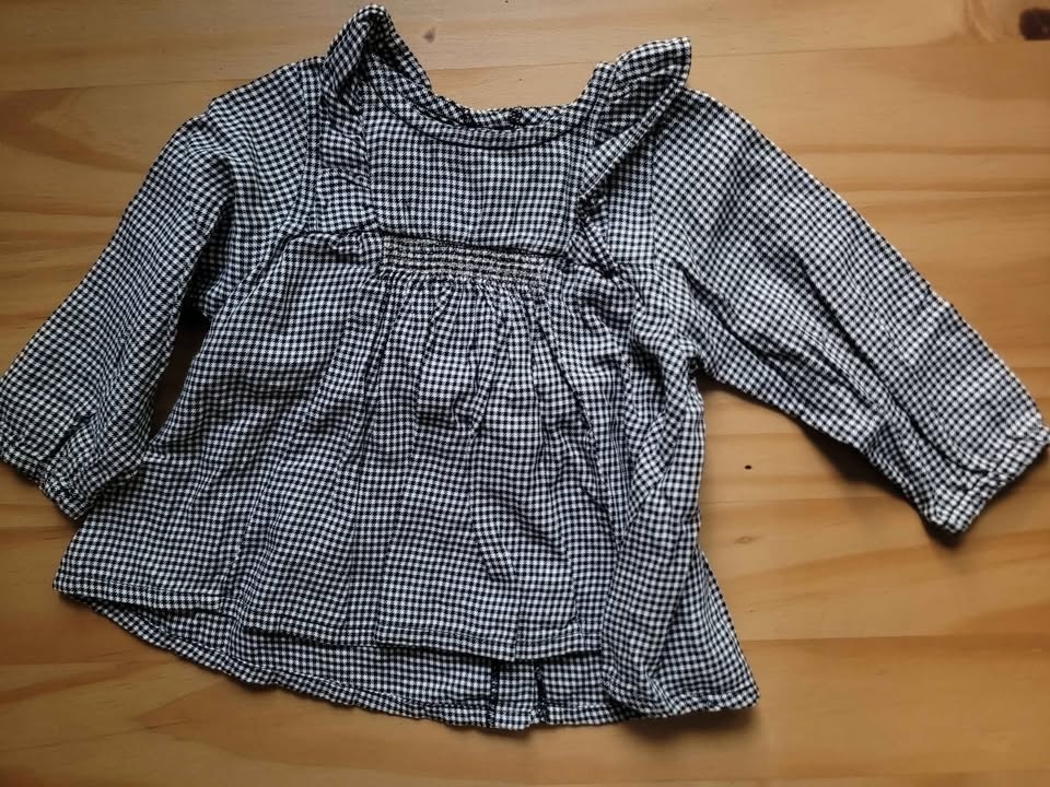 12 months girl Long sleeves top - photo 2