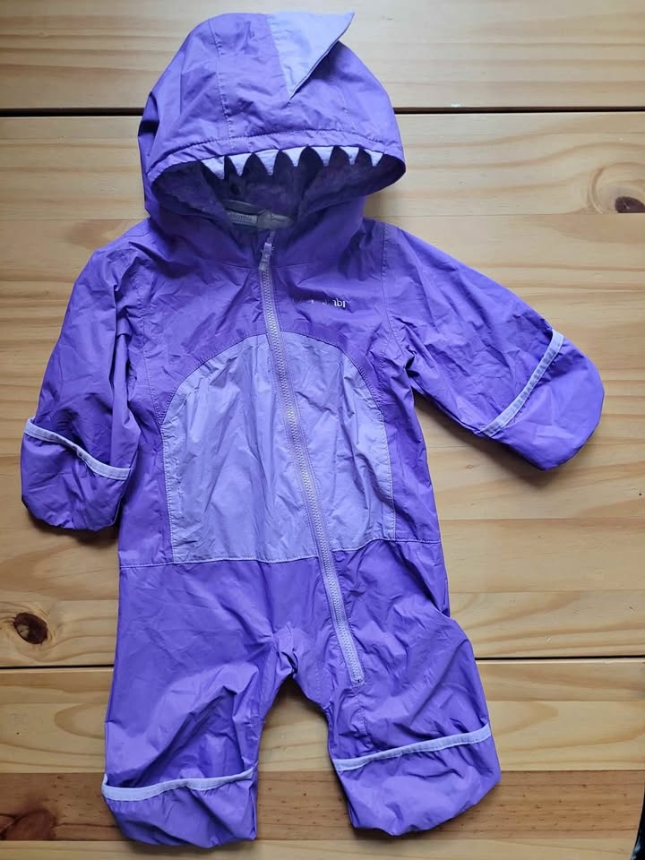 3-6 months 2-layers rainsuit Columbia