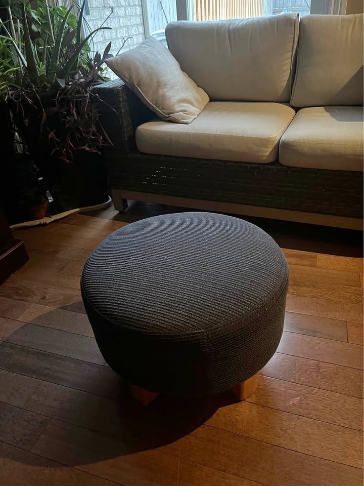 Cushion Chair | Make me an offer