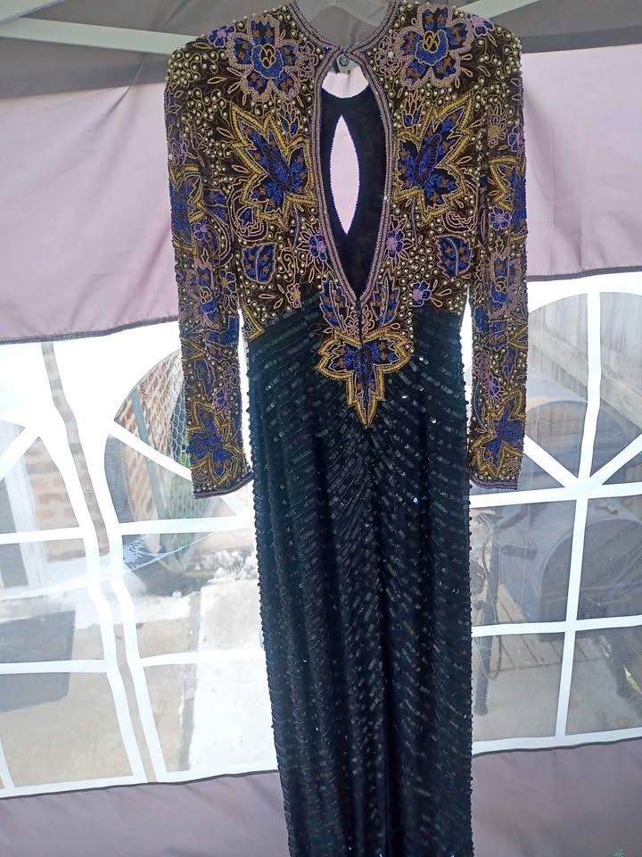 Naeem Khan beaded gown vintage Riazee