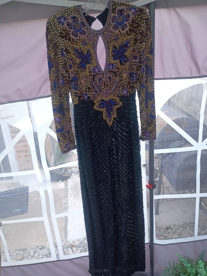Naeem Khan beaded gown vintage Riazee - photo 2