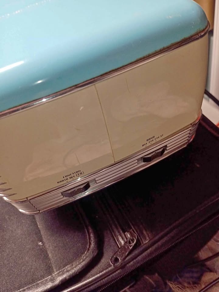 Memorex AM/FM Stereo Radio CD Player